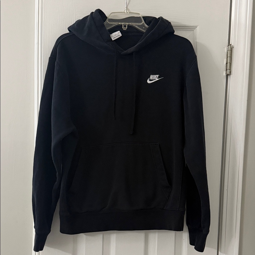 Nike Men's Hoodie in Black with White Logo